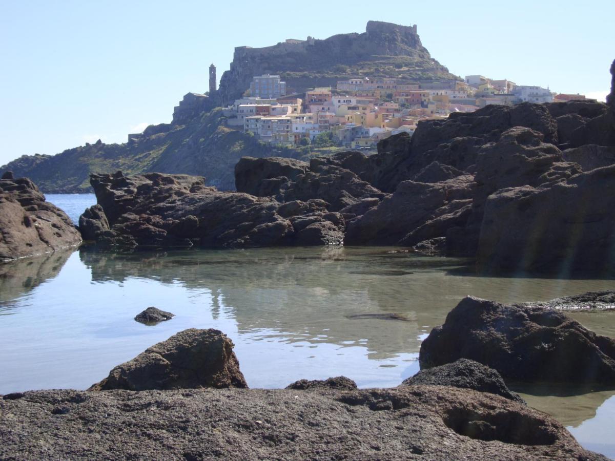 Grazioso Attico Vicino Alla Spiaggia E Al Centro Castelsardo Exterior photo