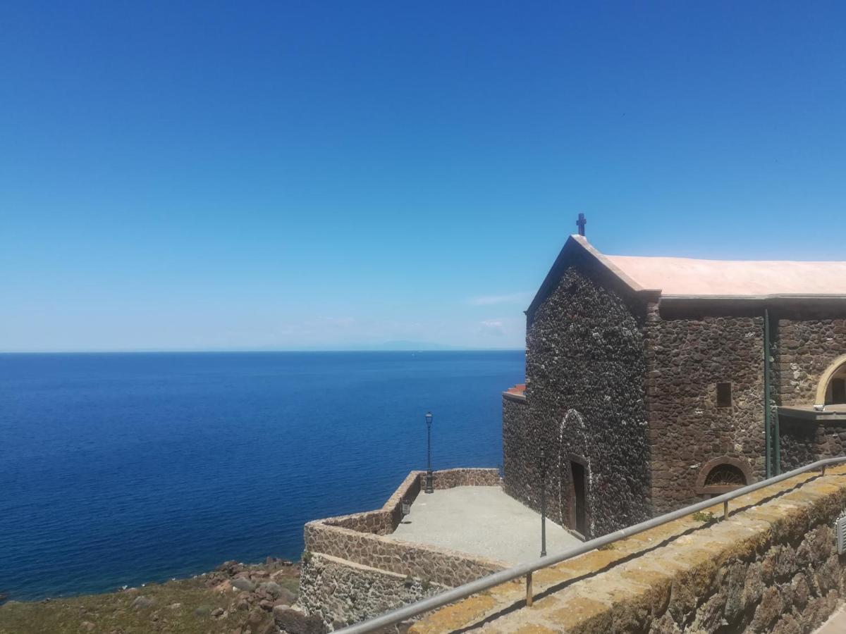 Grazioso Attico Vicino Alla Spiaggia E Al Centro Castelsardo Exterior photo